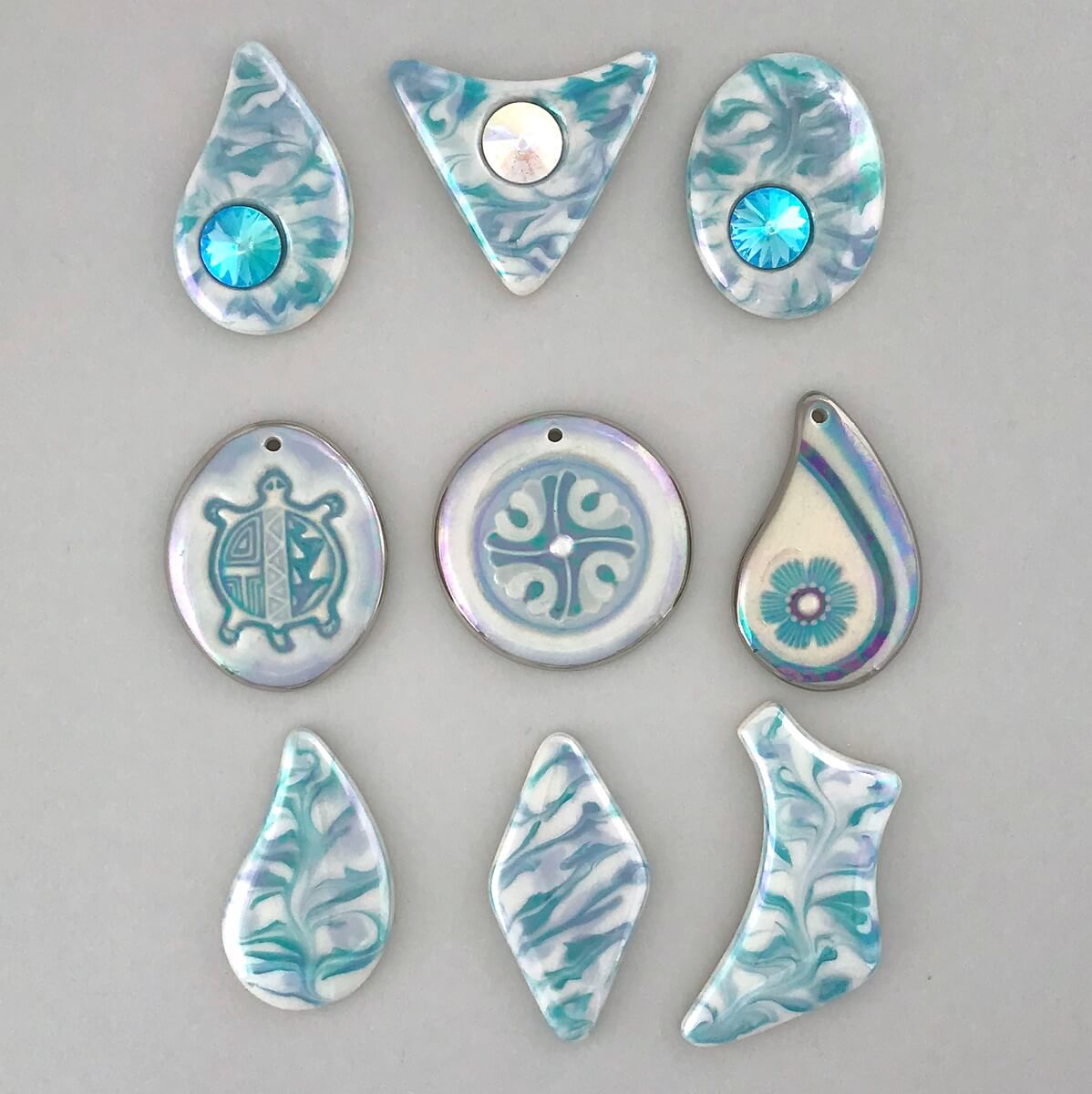 Cabochons & pendants in our new soft aqua colorway.