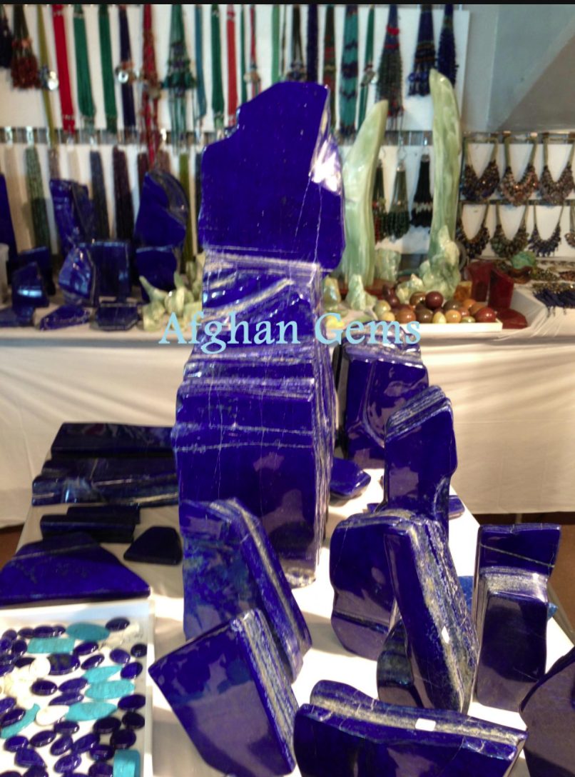 High Quality and Natural Lapis Lazuli Free form all size available 