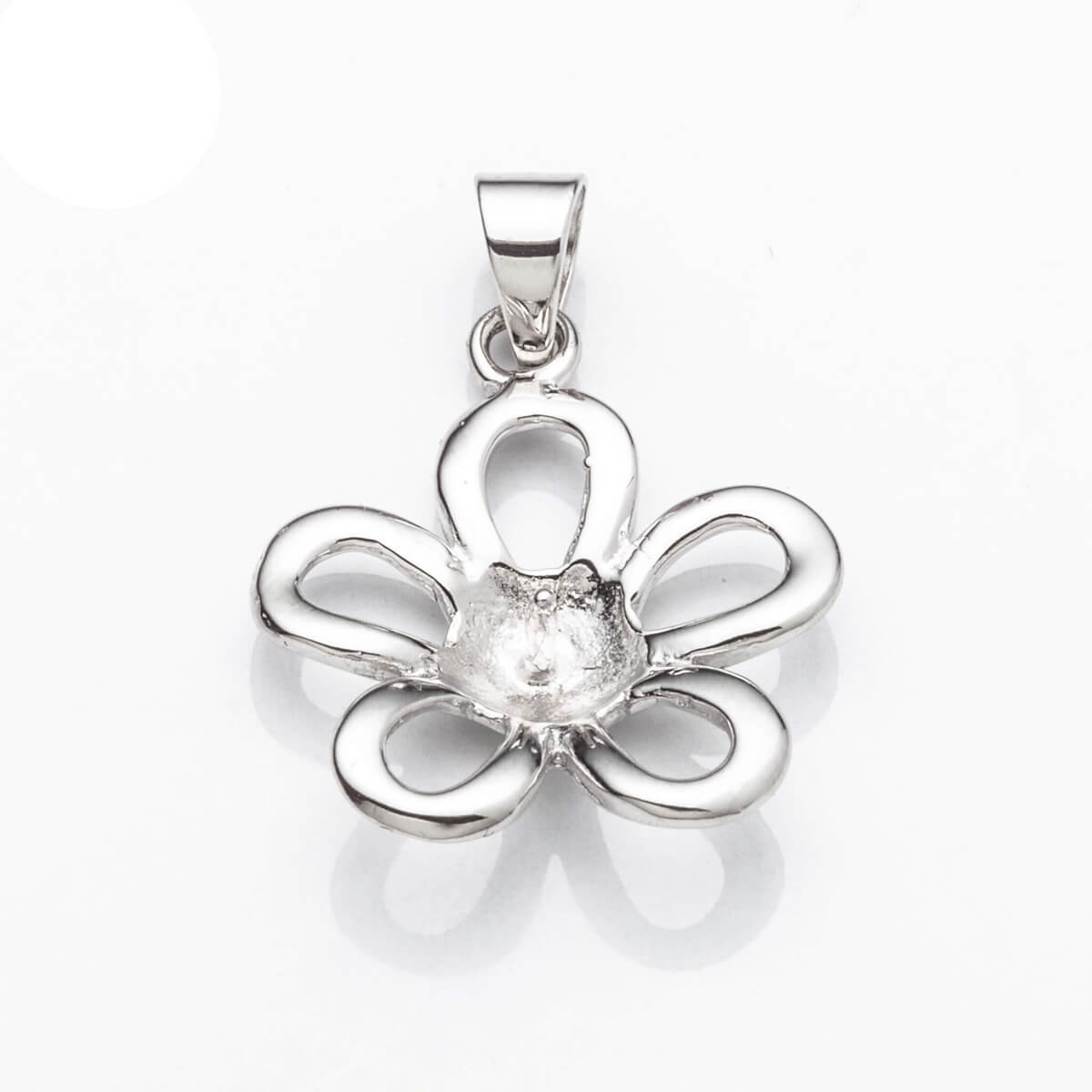 Flower Pendant with Cup and Peg Mounting in Sterling Silver 5mm 