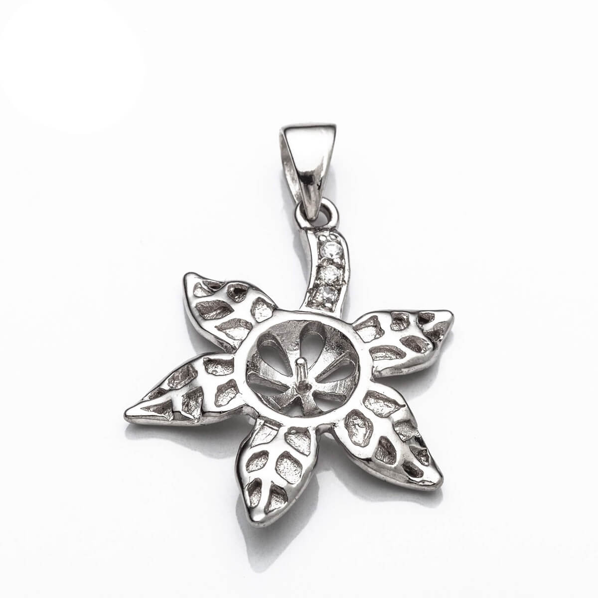 Leaf Pendant with Cubic Zirconia Inlays and Cup and Peg Mounting and Bail in Sterling Silver 8mm 