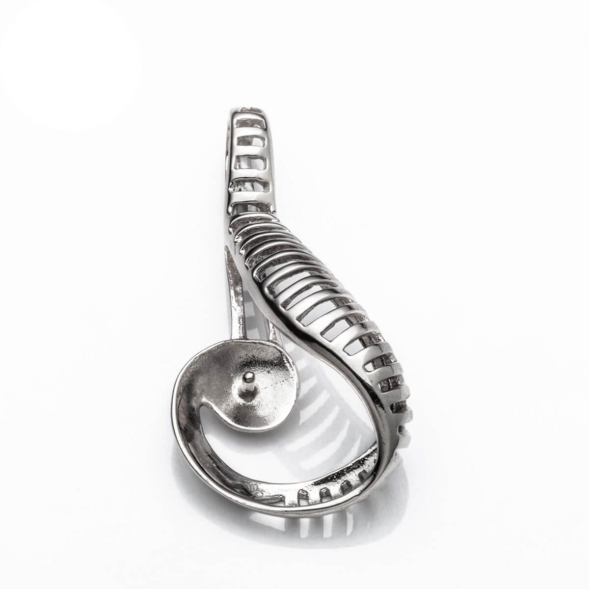 Snake Pendant with Cup and Peg Mounting in Sterling Silver 5mm 