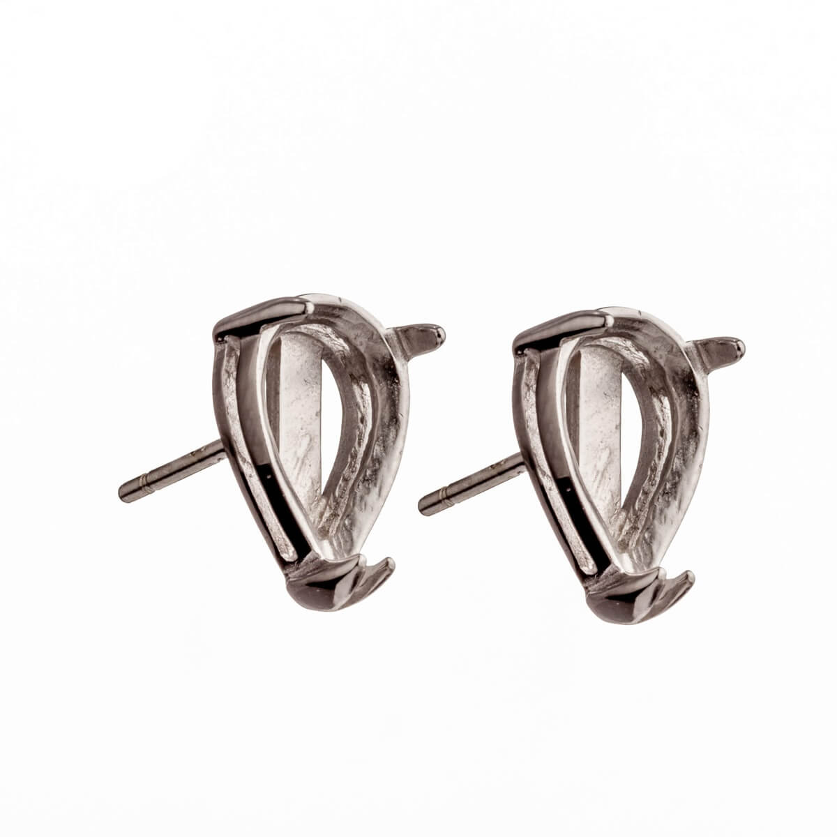 ar Studs with Pear Shape Mounting in Sterling Silver 7x10mm 
