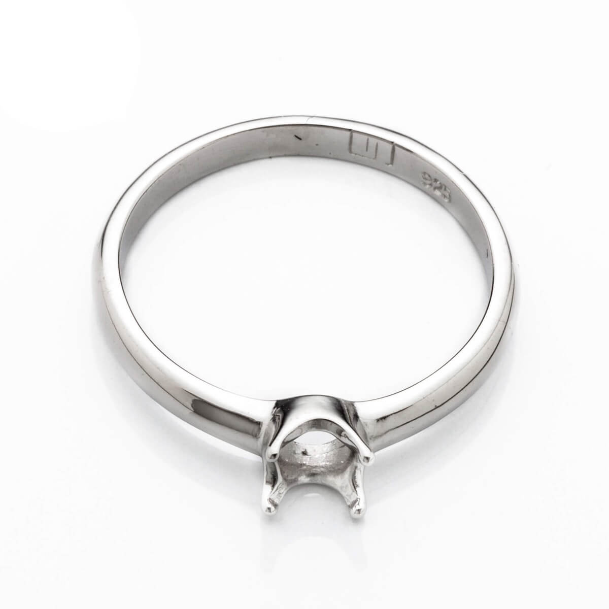 Classic Solitaire Ring with Round Setting in Sterling Silver for 5mm Round Stones 
