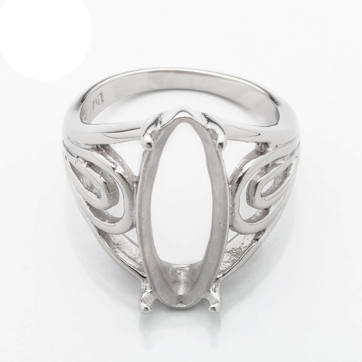 Marquise Ring with Marquise Prongs Mounting in Sterling Silver 