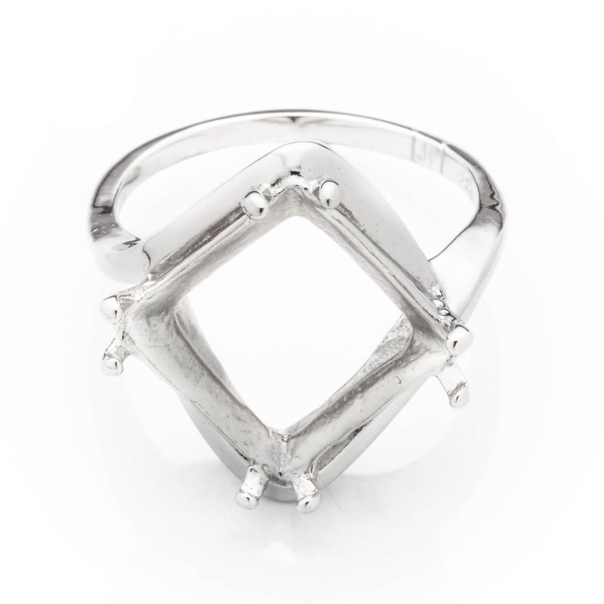 Cross-Over Ring with Square Mounting in Sterling Silver 11x11mm 
