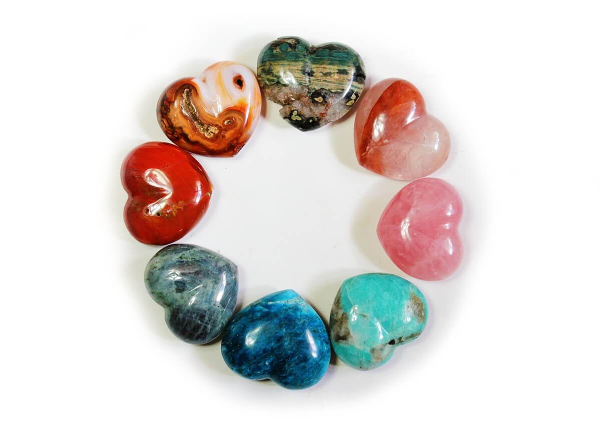 Assorted Decorative Hand-carved Gemstone Hearts