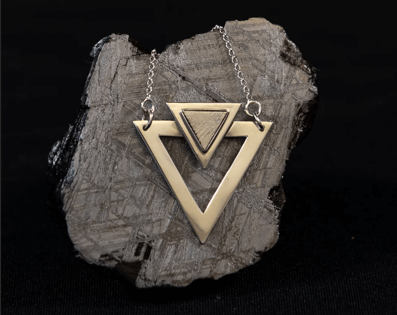 Muonionalusta Meteorite Triangle Necklace