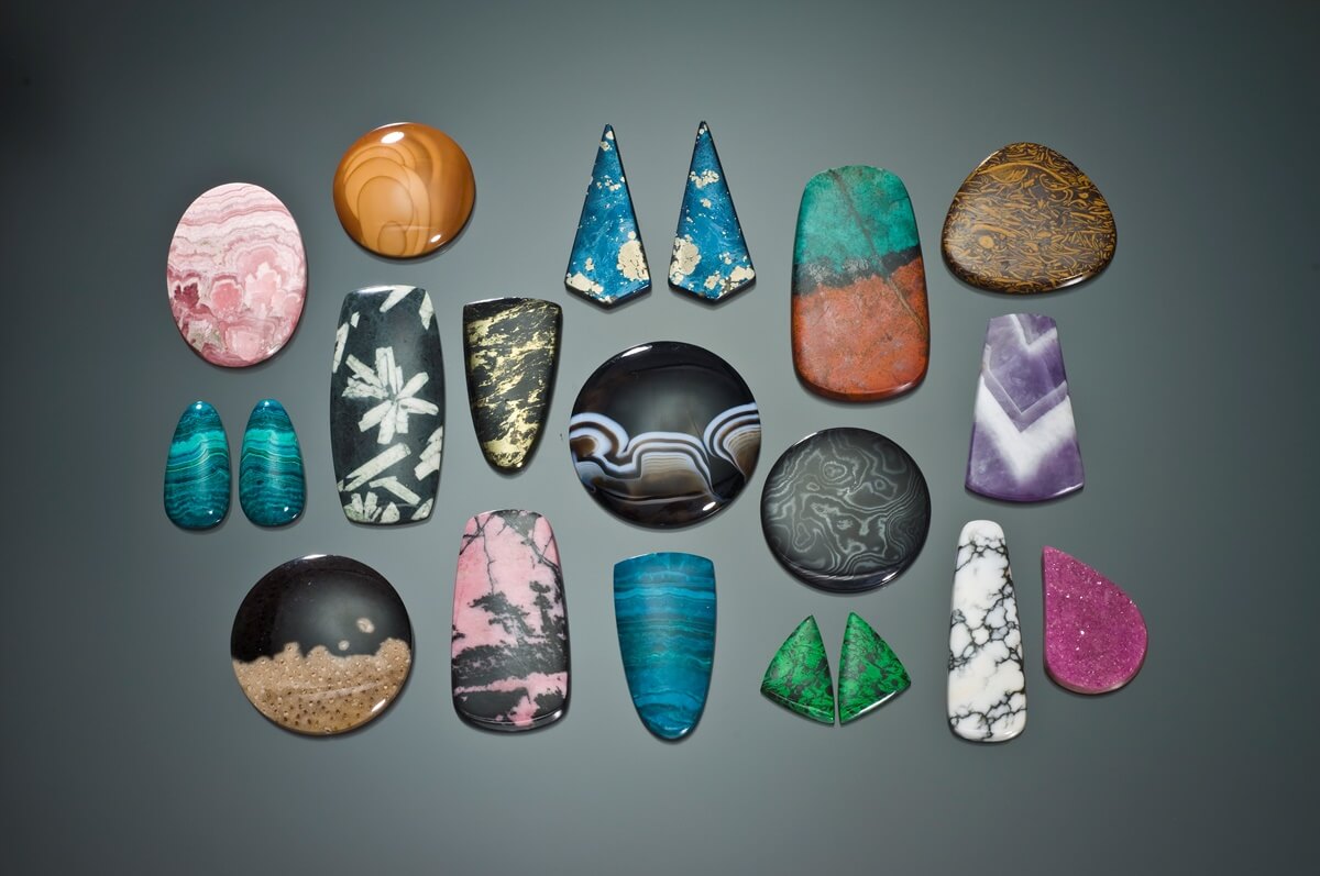 Barlow's offers some of the best designer cabochons available.