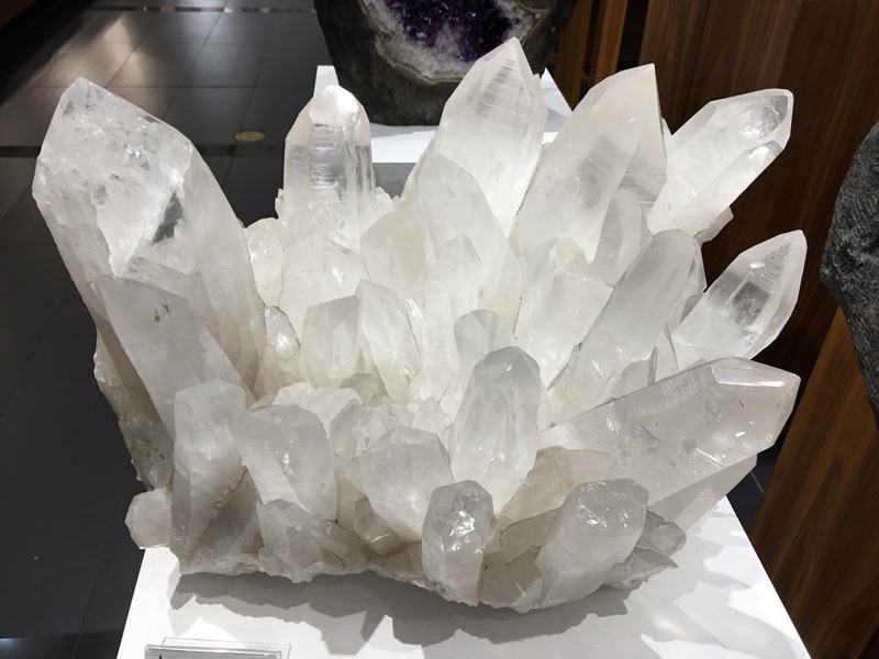 Clear quartz cluster 120lbs